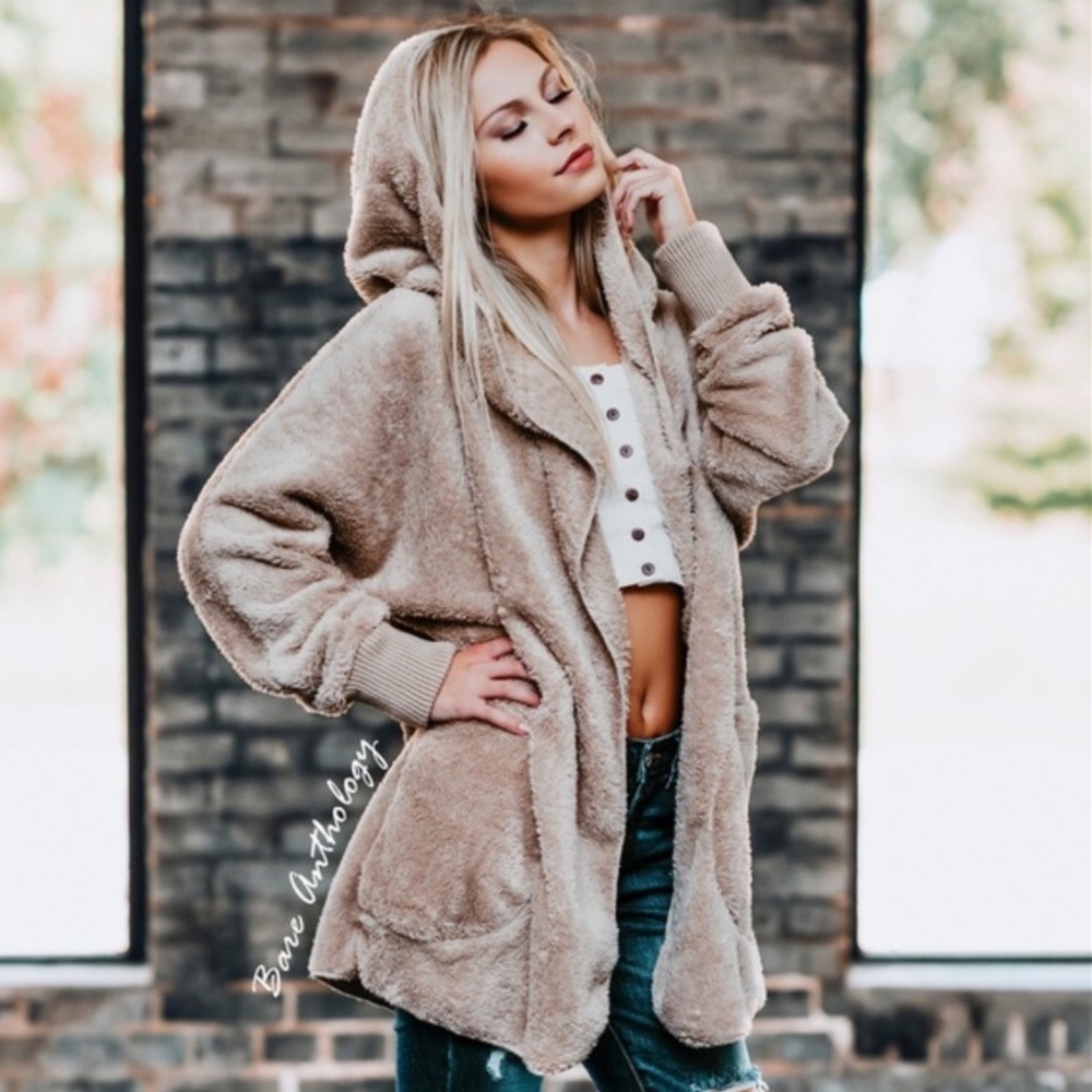 Oversized Fuzzy Hoody Jacket - Picture 1 of 3